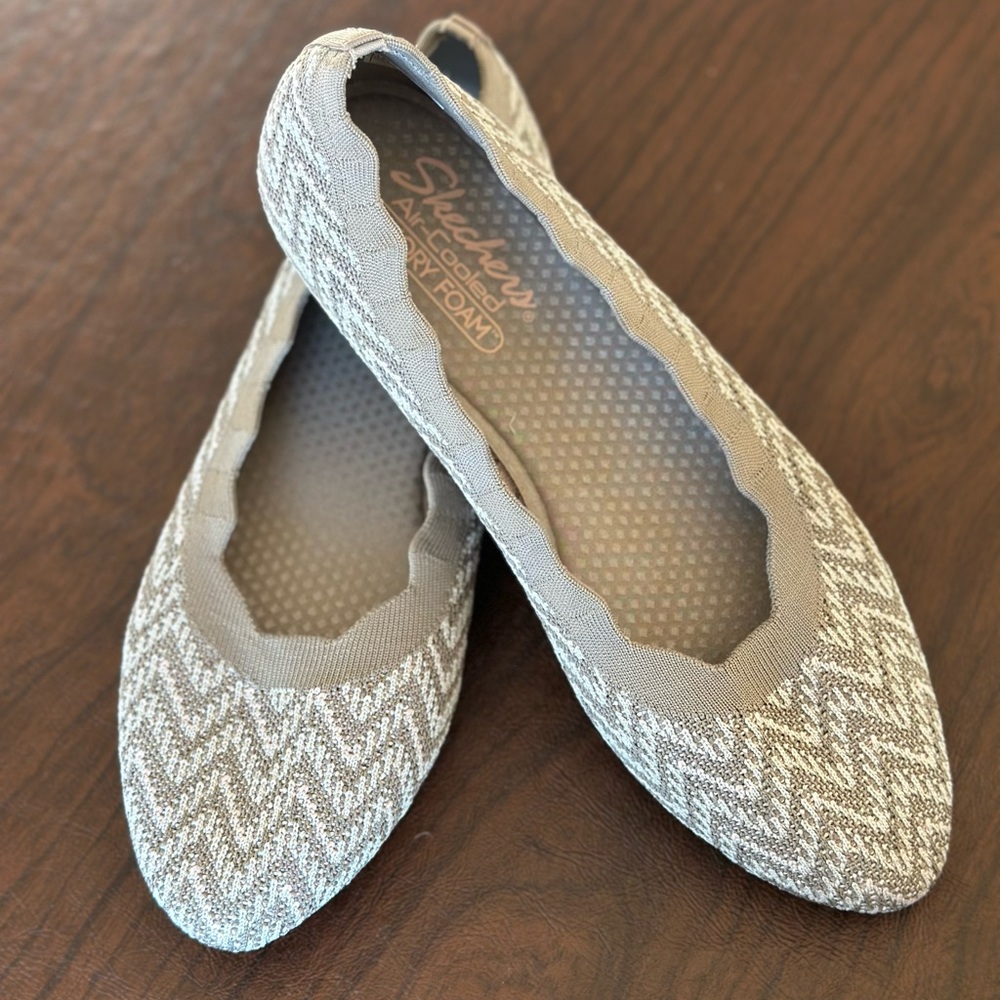 Skechers Cleo NEW! Vegan, Women's Flats. Stretch, Memory Foam, Machine Washable
